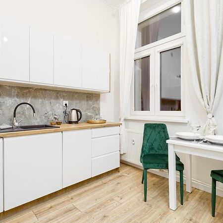 Niron Apartament Dom Z Papieru Sztokholm Піла Екстер'єр фото