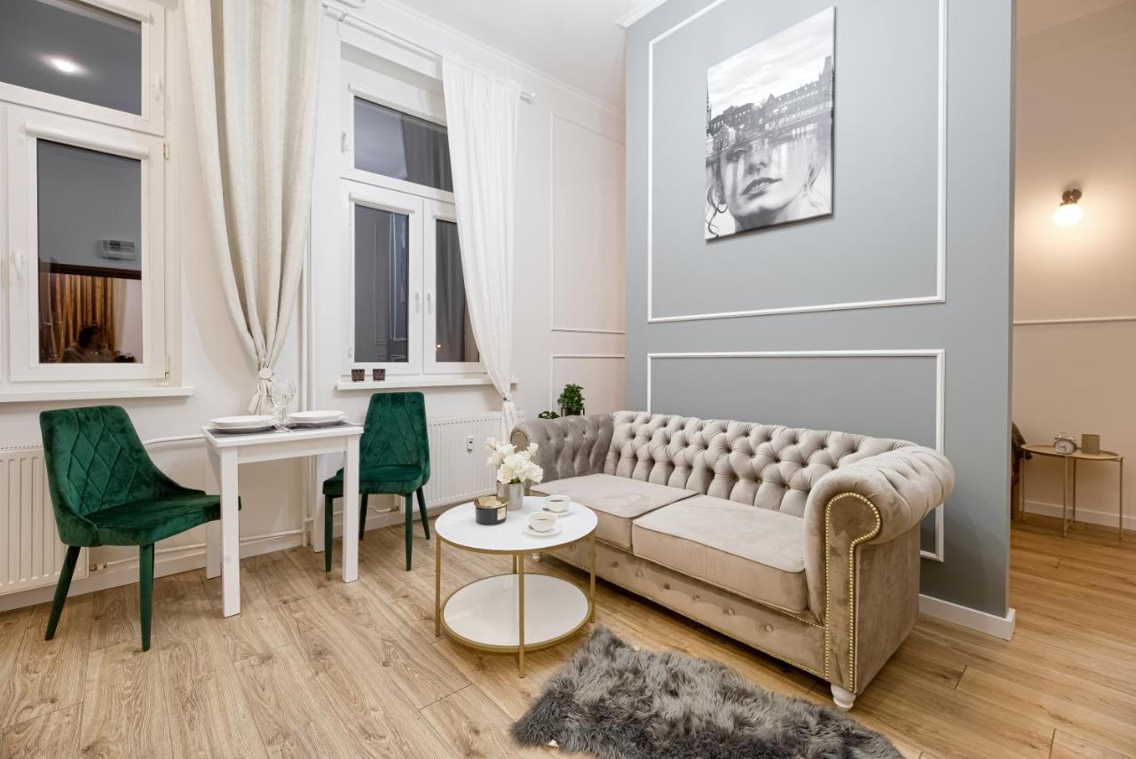 Niron Apartament Dom Z Papieru Sztokholm Піла Екстер'єр фото
